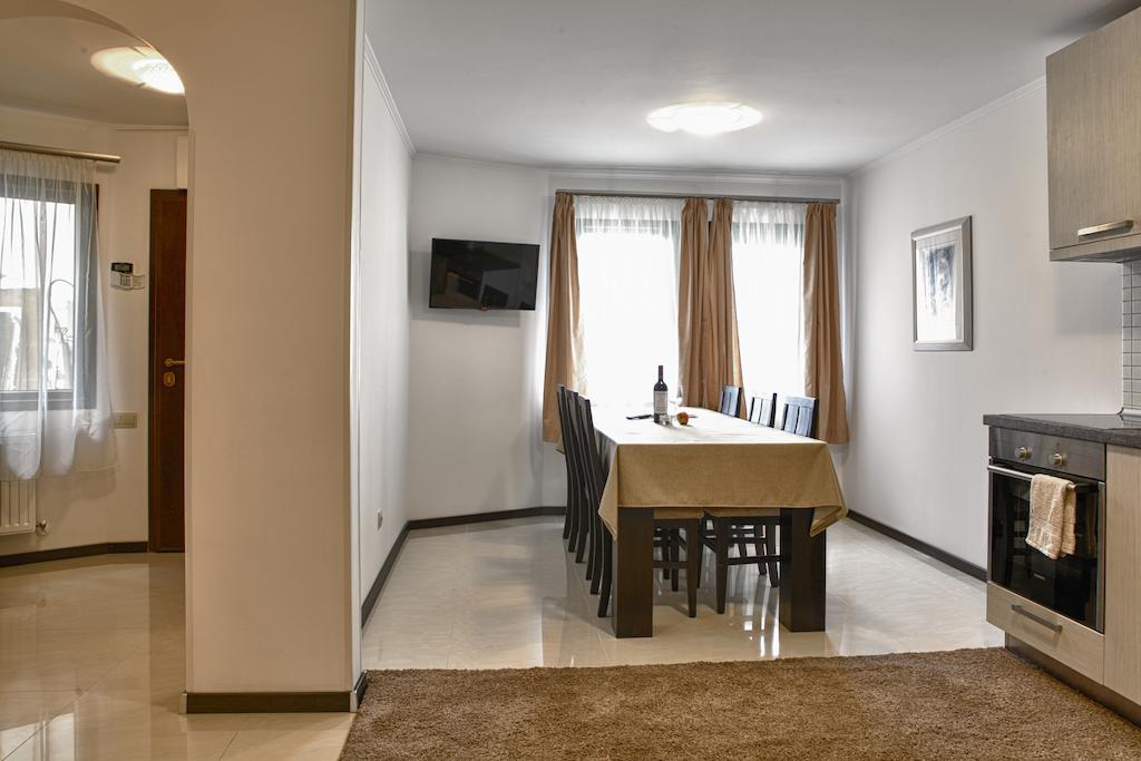 Pepi Guest House فيليكو ترنوفو الغرفة الصورة